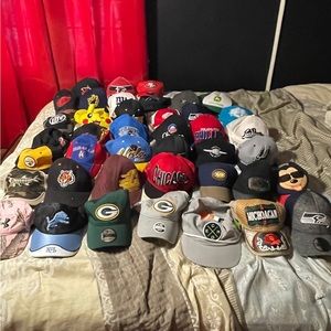 Huge lot of 41 Hats